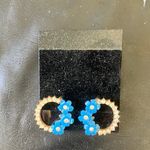 Vintage vibes pierced earrings Photo 0