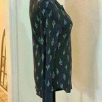 Old Navy  Cactus Print Thermal Top Photo 5
