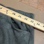 Umgee  sz medium hunter green pull on pants elastic waist with pockets polyester Photo 2