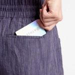 Athleta  Cabo Linen Textured 4" Short Photo 9