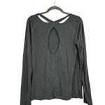 Under Armour gray athletic long sleeve tee shirt loose fit women’s XL Photo 6