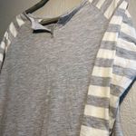 Faded Glory  Gray and White Long Sleeve Tee 1/4 Collared V Neck Top SZ S T Shirt Photo 4