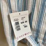 Cherokee NWT  size medium striped vest Photo 5