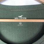 Hollister  Hunter Green Ribbed Button Down Front Short Sleeve T-Shirt XS Photo 2