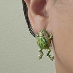 Unsigned Enameled Green Frog Earrings 9g. Photo 8