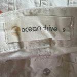 Ocean Drive size 9 (juniors) white distressed jean shorts Photo 2