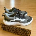 Vans  UltraRange Neo VR3 Shoe Women 8.5 US Mens 7.0 US Photo 6