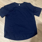 Lululemon  shirt Photo 0