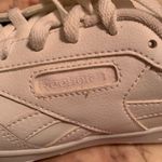 Reebok New Women’s Club MEMT Sneakers Size 7 White Gum Sole Classic Style Photo 8