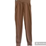 Zyia  Active Ascend Joggers Camel High Waisted Size Medium Photo 2