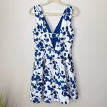 Betsey Johnson  Floral Jacquard Dress Size 8 White Blue‎ Metallic Flower Print Photo 7