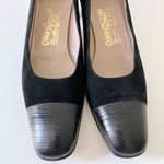 Salvatore Ferragamo Leather Low Heel Pumps Shoes Black Size 8.5 AAAA Narrow Photo 2