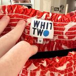 WHIT TWO Banana Leaf Off Photo 1