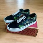 Vans Old Skool Low Top Black Green
Canvas Suede Sneakers
VNOA4BW2BML Women 8.OUS Photo 1