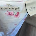 VTG White Pink Floral Size M
Vintage Rose Print Laura Ashley Robe Photo 2