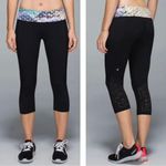 Lululemon Water Bound Crop Black / Paradise Grid Multi Run Gym Yoga Size 4 Photo 1