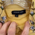 Como No? Womens Yellow Button Up Shirt Floral Embroidered Boho Western Top sz M Size M Photo 5