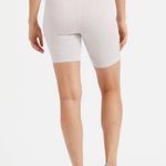 Vuori  Rhythm high-wasted Biker Shorts Photo 4