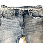 Altar'd State Jeans Womens Size 11 Distressed Frayed Hem Cut Off blue Light Wash Photo 5
