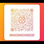 XCVI Women's White Button-Up ToP Hi/Lo, Raw Hem. Chest Pocket, short sleeves. Photo 5