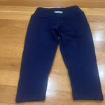 Booty By Brabants  women’s blue capris legging size one size . Photo 7