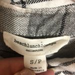 Beach lunch lounge plaid flannel Photo 3