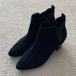 Unisa Black Suede Style Ankle Boots Booties Quilted Elastic Heel Size 8 Like New Photo 0
