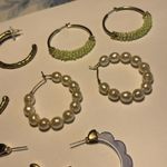 Lot Of 4 Women’s Hoop Costume Earrings Pierced Mix Photo 10