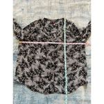 Vince Camuto  Black White Floral V Neck Button Front Blouse Large Photo 6