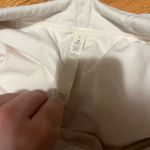Lululemon lululmeon white high rise shorts size 4 Photo 5