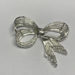 Pretty Signed Napier Women’s Costume Brooch Pin Silver Tone Photo 8