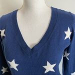 Wallace • Navy Blue White Star V Neck Sweater Size XS Photo 3