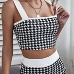 Checked Set Black Photo 2