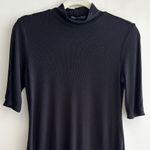 T Tahari  Black Ribbed Mockneck Short Sleeve Blouse, Size Small Photo 1