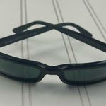 Sergio Tacchini Sunglasses ā Rectangular Black Frame Unisex Retro Style Photo 7