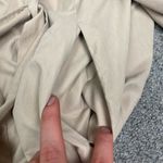 Womens tan trench‎ coat Size L Photo 2