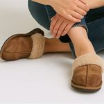 UGG  Disquette Chestnut Suede Shearling Unisex Men’s Women’s Slippers Size 8.5 Photo 1