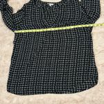 Lila Rose Black and white printed blouse •  in size M Photo 8