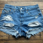 Levi's  501 Womens Cut Off Button Fly High Rise Jean Shorts Distressed Size 28 Photo 0