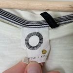 Anthropologie Akemi + Kim Embroidered Floral Bees Boho Flutter Sleeve Top Photo 4