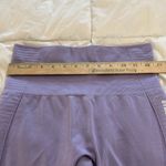 Gymshark Women's Lilac Pastel
Purple Seamless Energy Leggings Photo 9