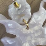 Lilly Pulitzer Chic White Floral Earrings Photo 5