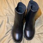 Guess Women  chelsea boots size 5 1/2 Photo 11