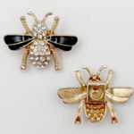 Gold and Black Bee with Crystals shoe clips Photo 0