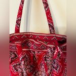 Vera Bradley | Frankly Scarlett Print Morgan Bag | EUC Retired Print Photo 7