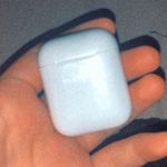 Apple AirPods Charging Case Photo 0