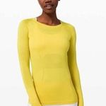 Lululemon  Long Sleeve Swiftly Photo 0
