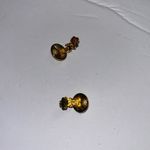 Vintage clip on faux pearl earrings • round • costume jewelry • formal Photo 3