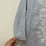 Madison Matthews Dress XS $168 Seersucker Blue White Stripe‎ Boho Embroidered Photo 1