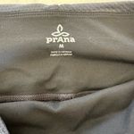 prAna  Grey Rouched Leg Patterned Leggings Size Medium​​ Photo 8